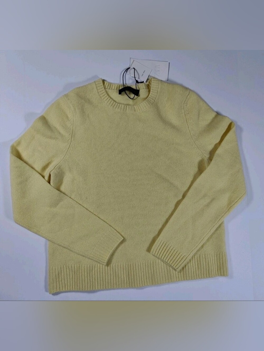 NWT Zara Women's 100% Wool Yellow Crew Neck Sweater Size L